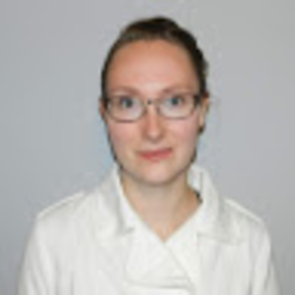 Meet your Posher, Sarah - Picture 1 of 1